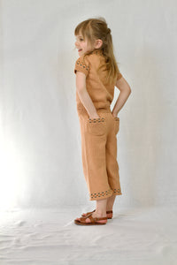 rodeo pants. fawn