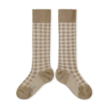 画像をギャラリービューアに読み込む, Claude - Gingham Knee-high Socks - Petite Taupe