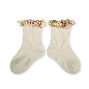 Anémone - Embroidered Ruffle Ribbed Ankle Socks - Doux Agneaux