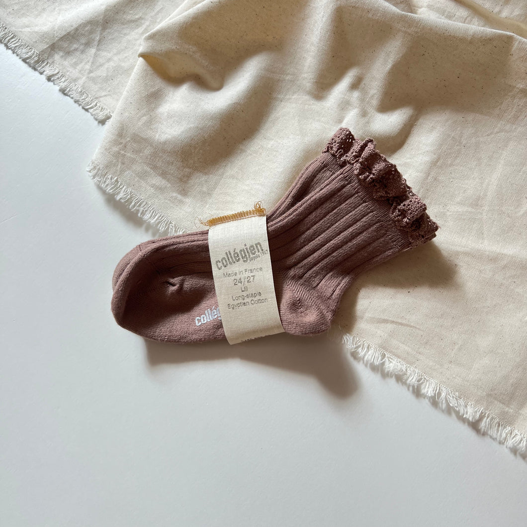 Lili - Lace Trim Ribbed Ankle Socks - Praline de Lyon